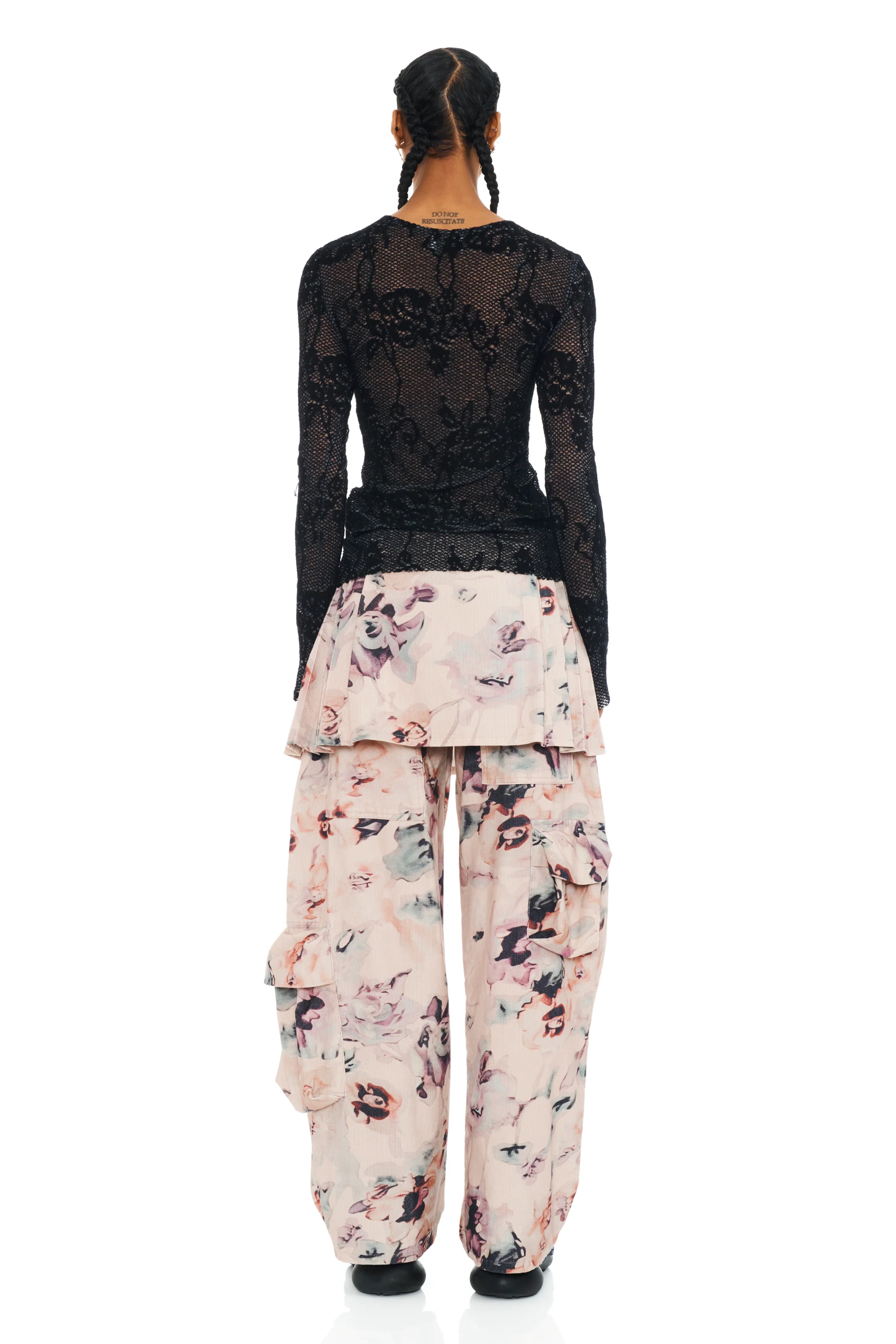 BLACK KNIT LACE CARDIO CREW SWEATER - Image 4