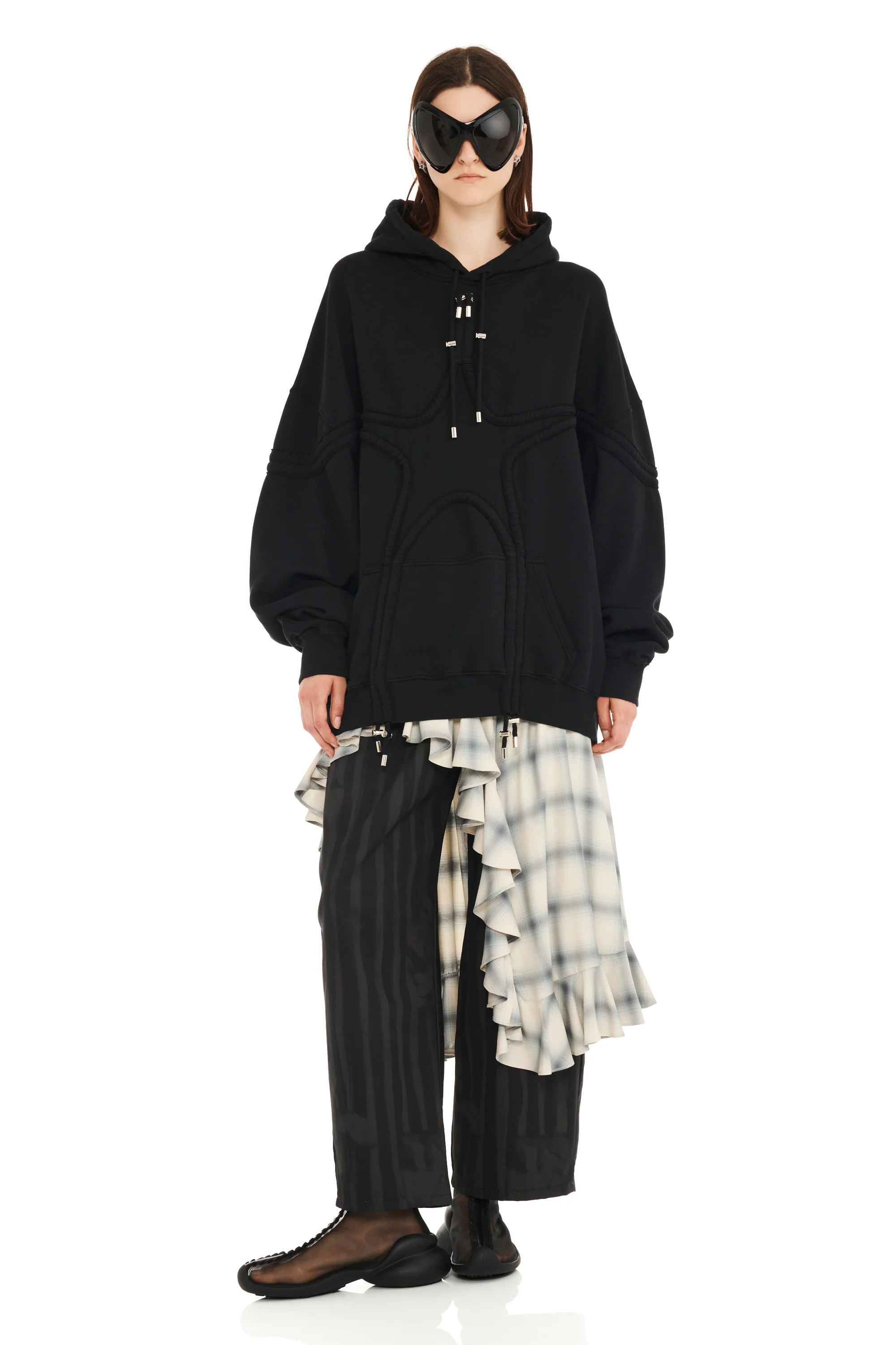 BLACK STAR HOODIE