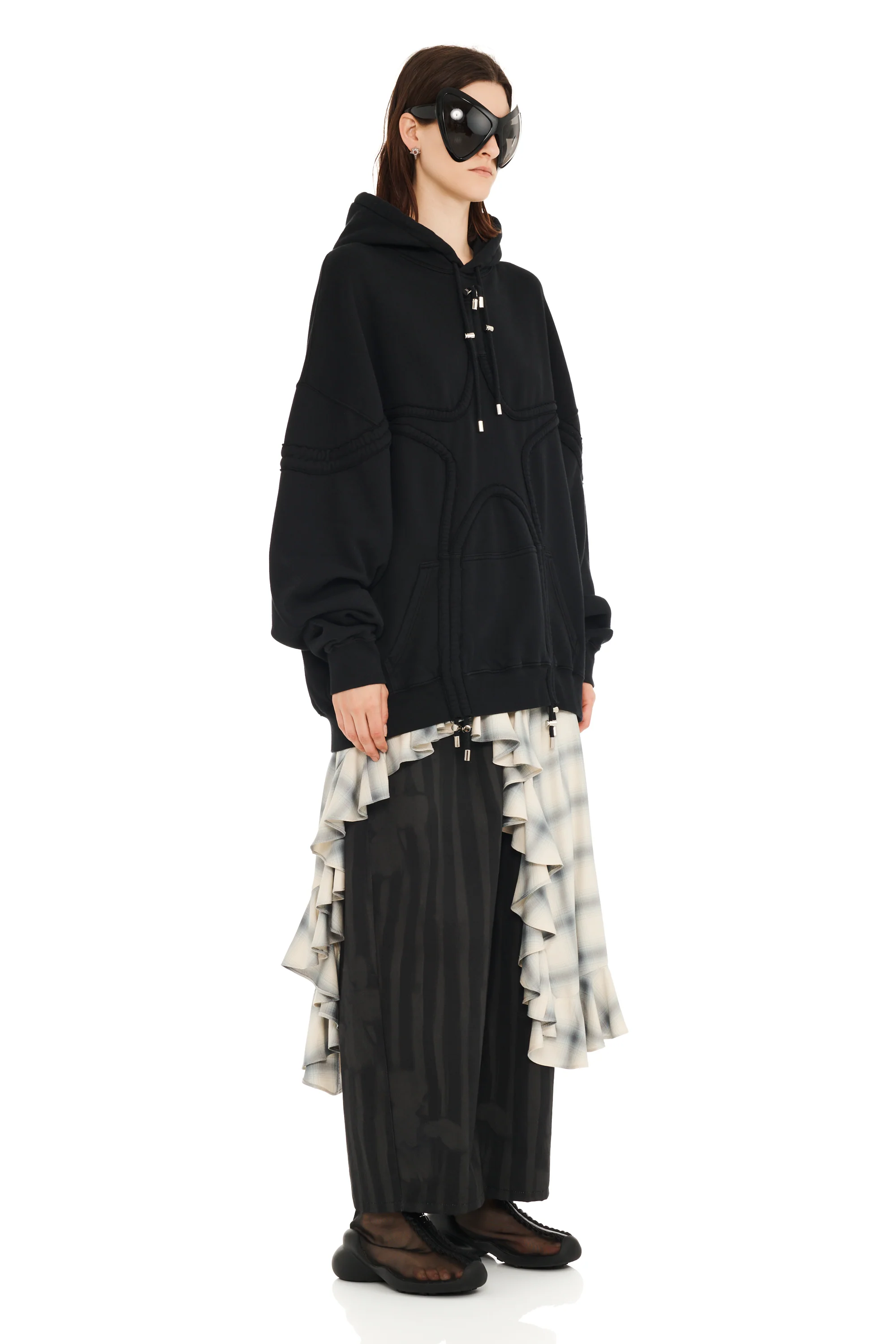 BLACK STAR HOODIE - Image 3