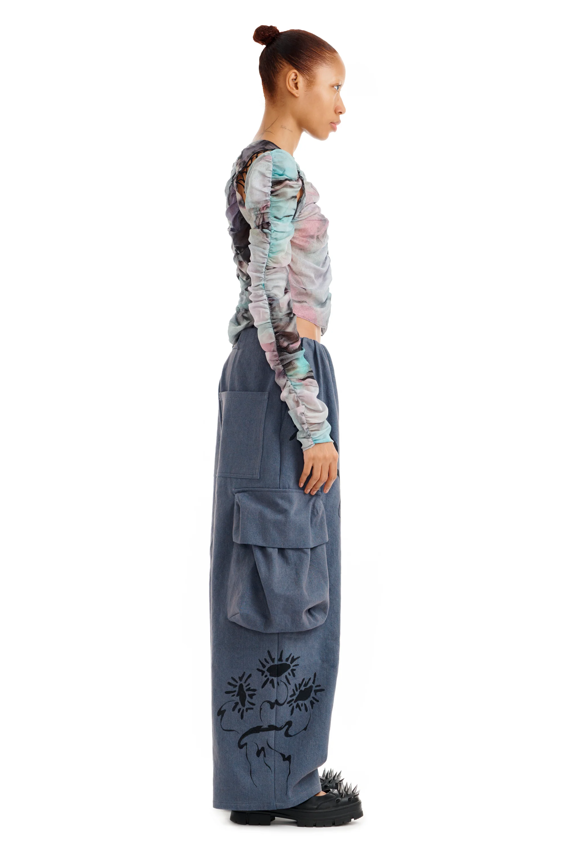 CHARCOAL DAISY PLEATED CARGO PANT - Image 4