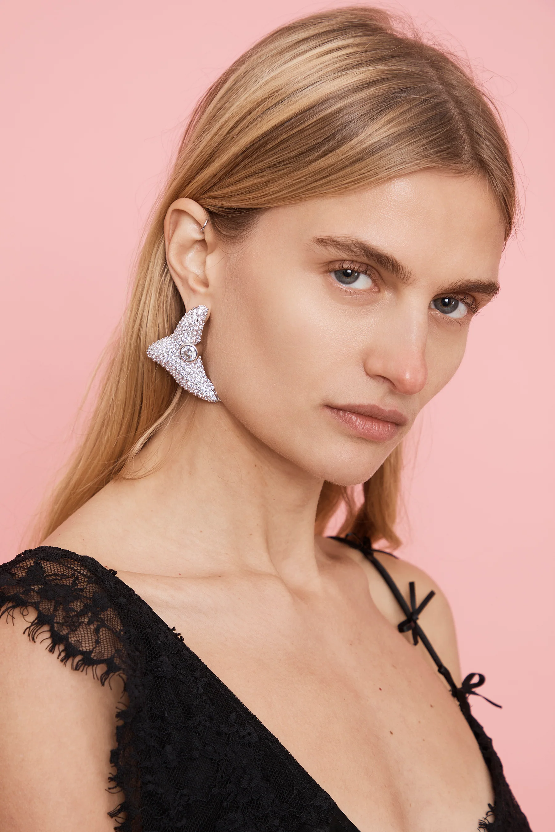CRYSTAL CLEAR SUPER TRIGON STUDS - Image 3