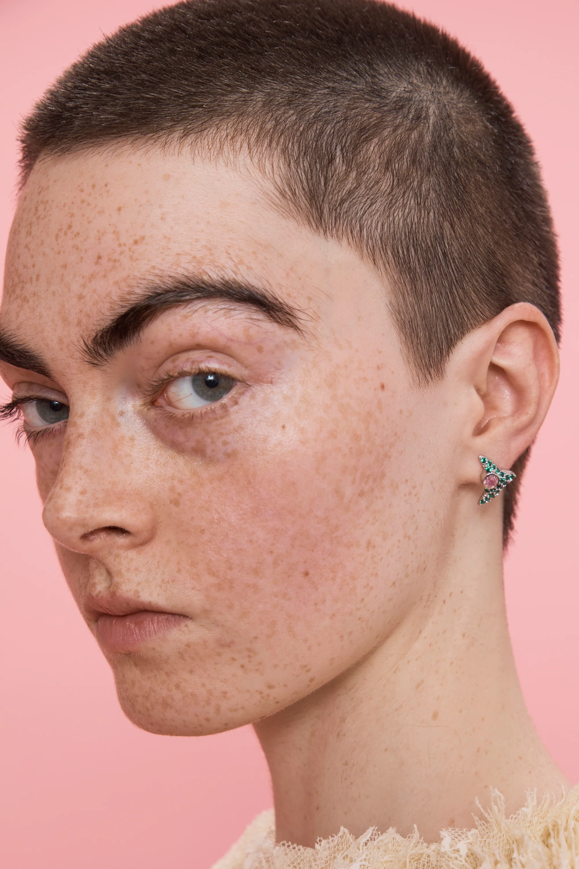 LIGHT PINK EMERALD TRIGON STUDS - Image 2