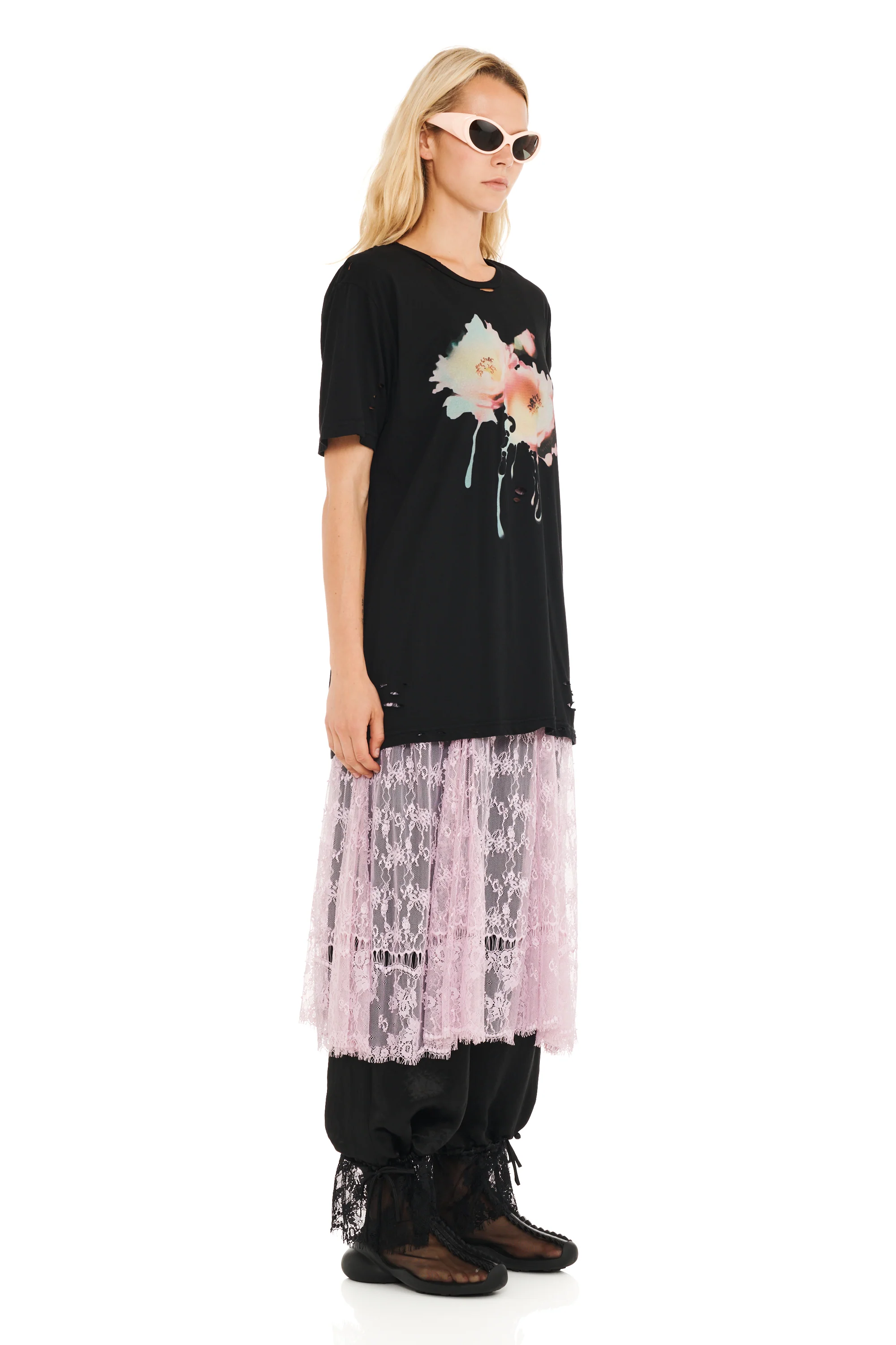 BLACK FLOWER DREAM DISTRESSED GRAPHIC TEE - Image 3