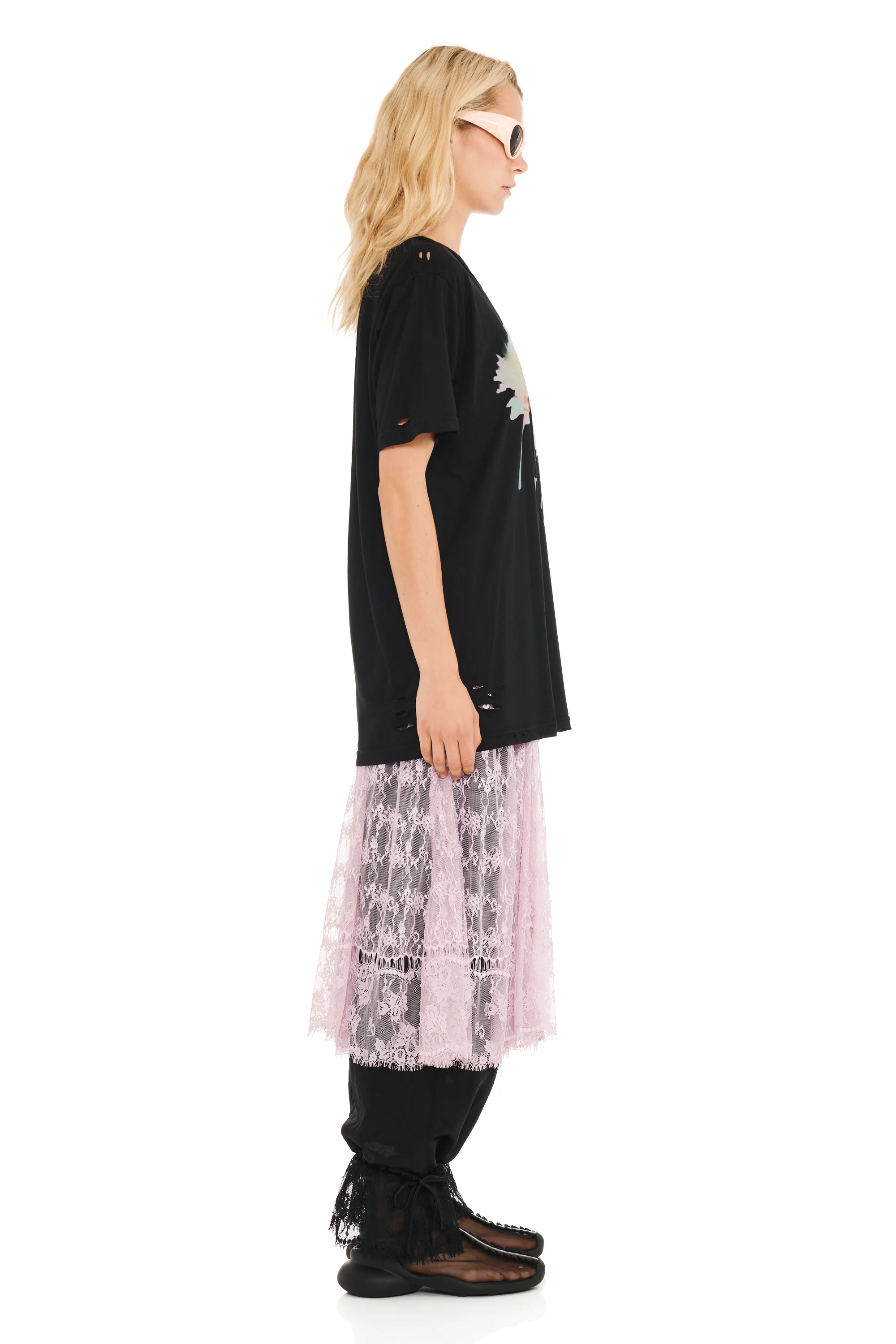 BLACK FLOWER DREAM DISTRESSED GRAPHIC TEE - Image 4