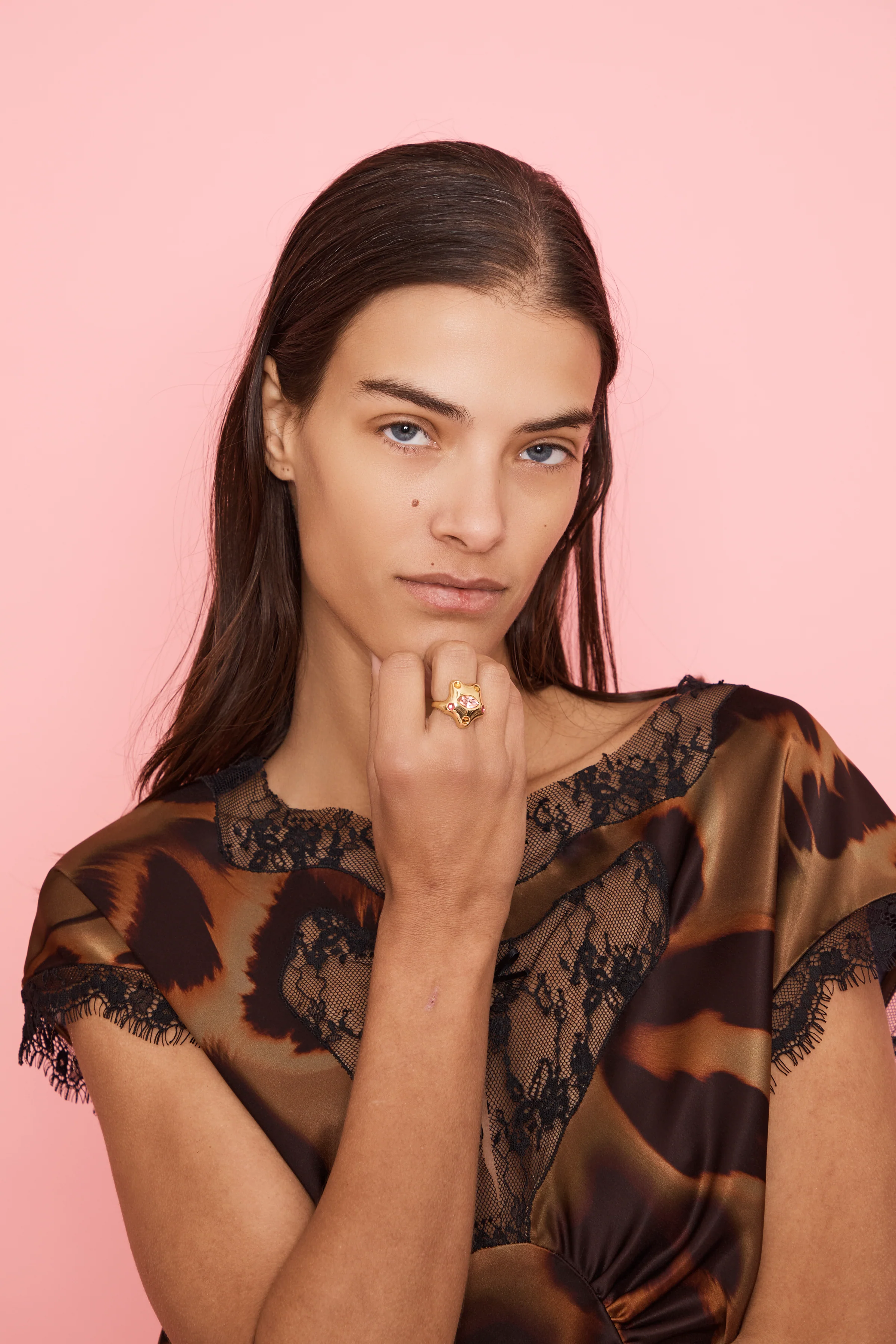 GOLD PINK DEMI STARLETTE RING - Image 2