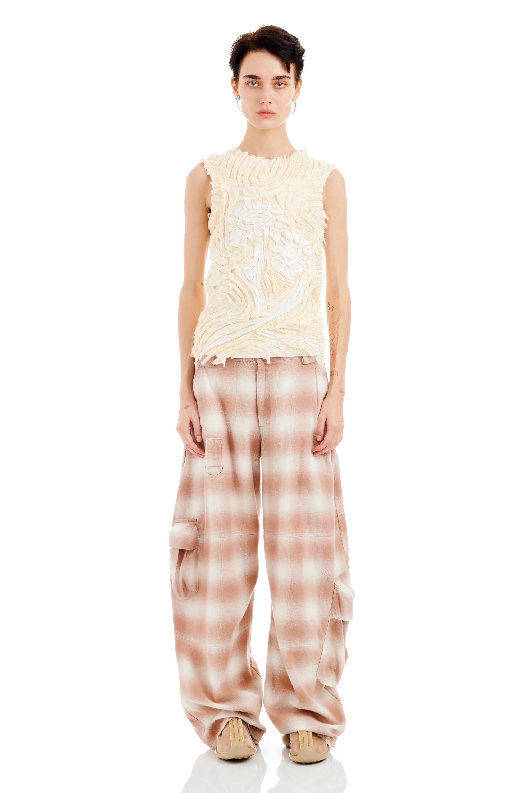 IVORY CHIRP FLOWER TANK - Image 2
