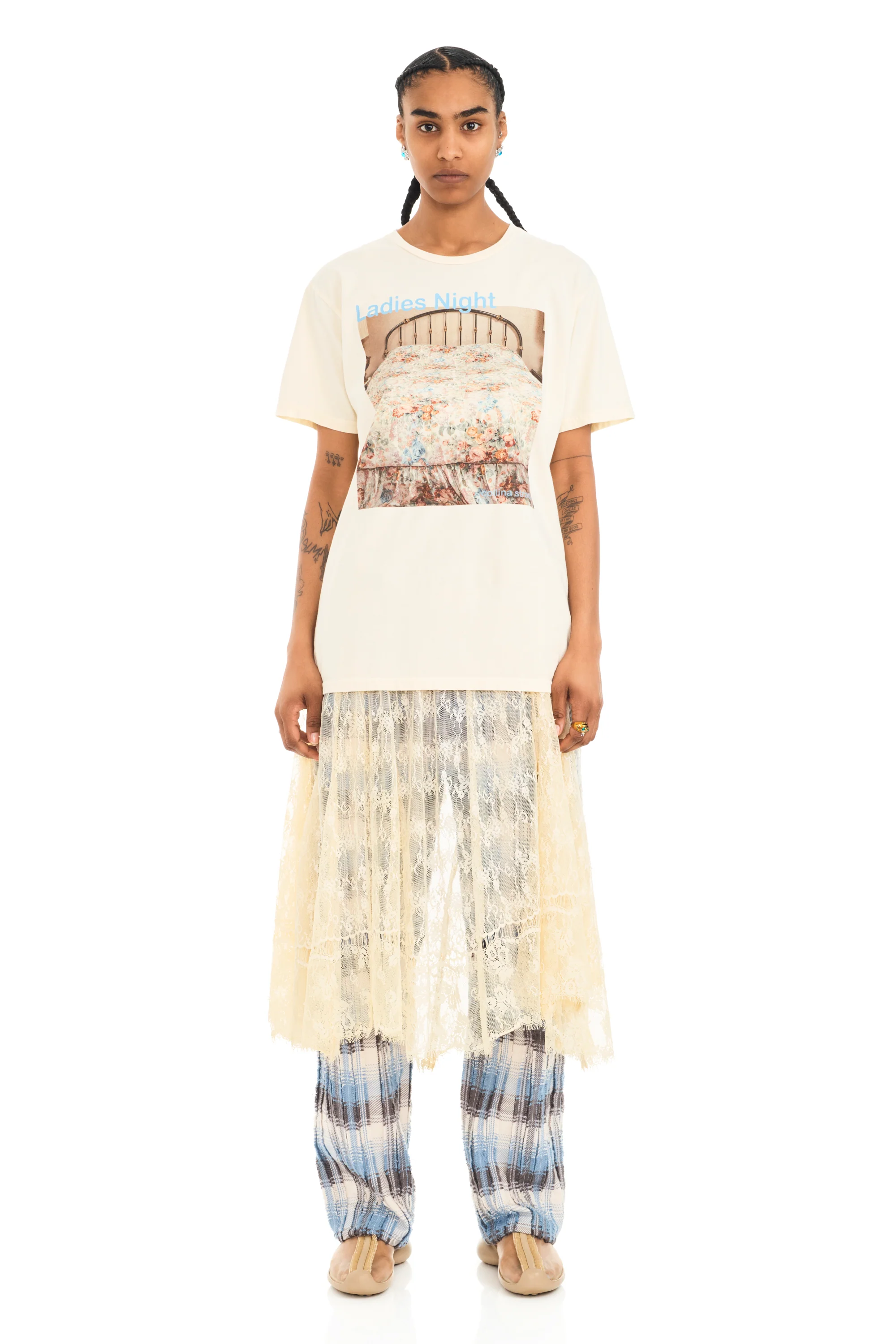 LADIES NIGHT GRAPHIC TEE - Image 2