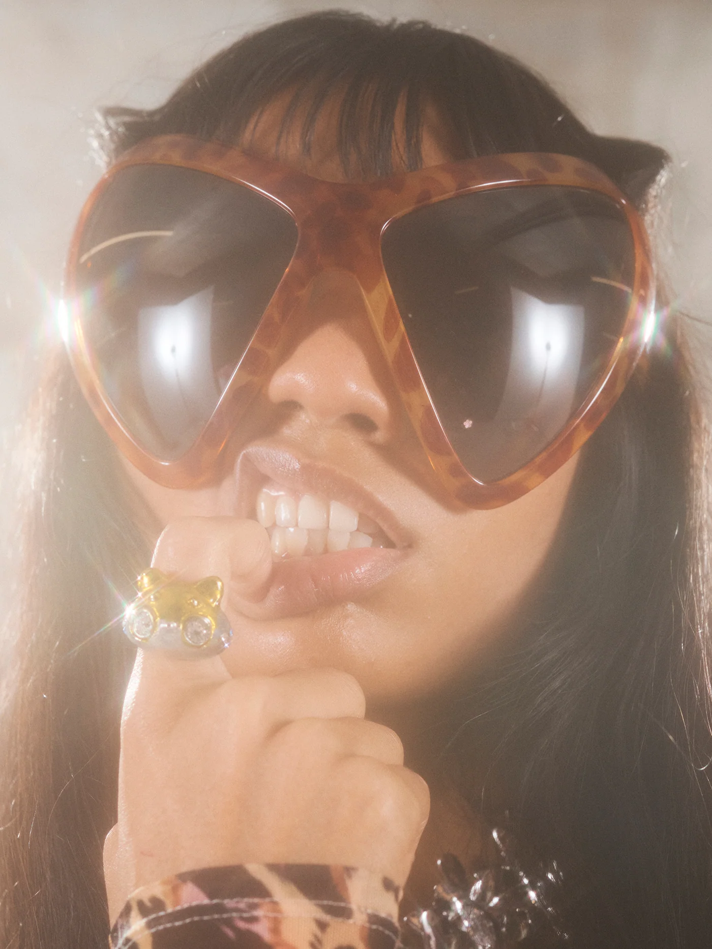 LIGHT TORTOISE MARIPOSA SUNGLASSES - Image 3