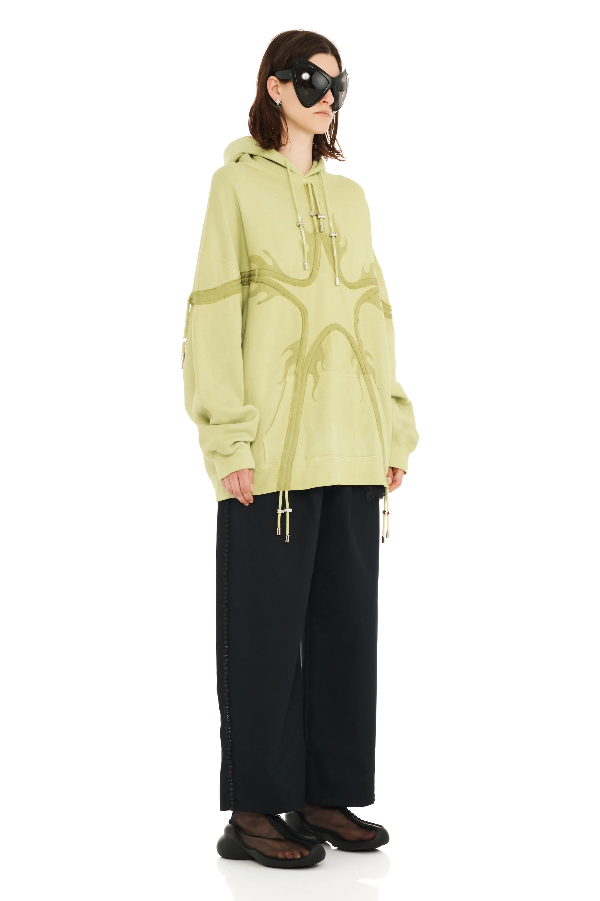 OLIVE FLAMES STAR HOODIE - Image 3