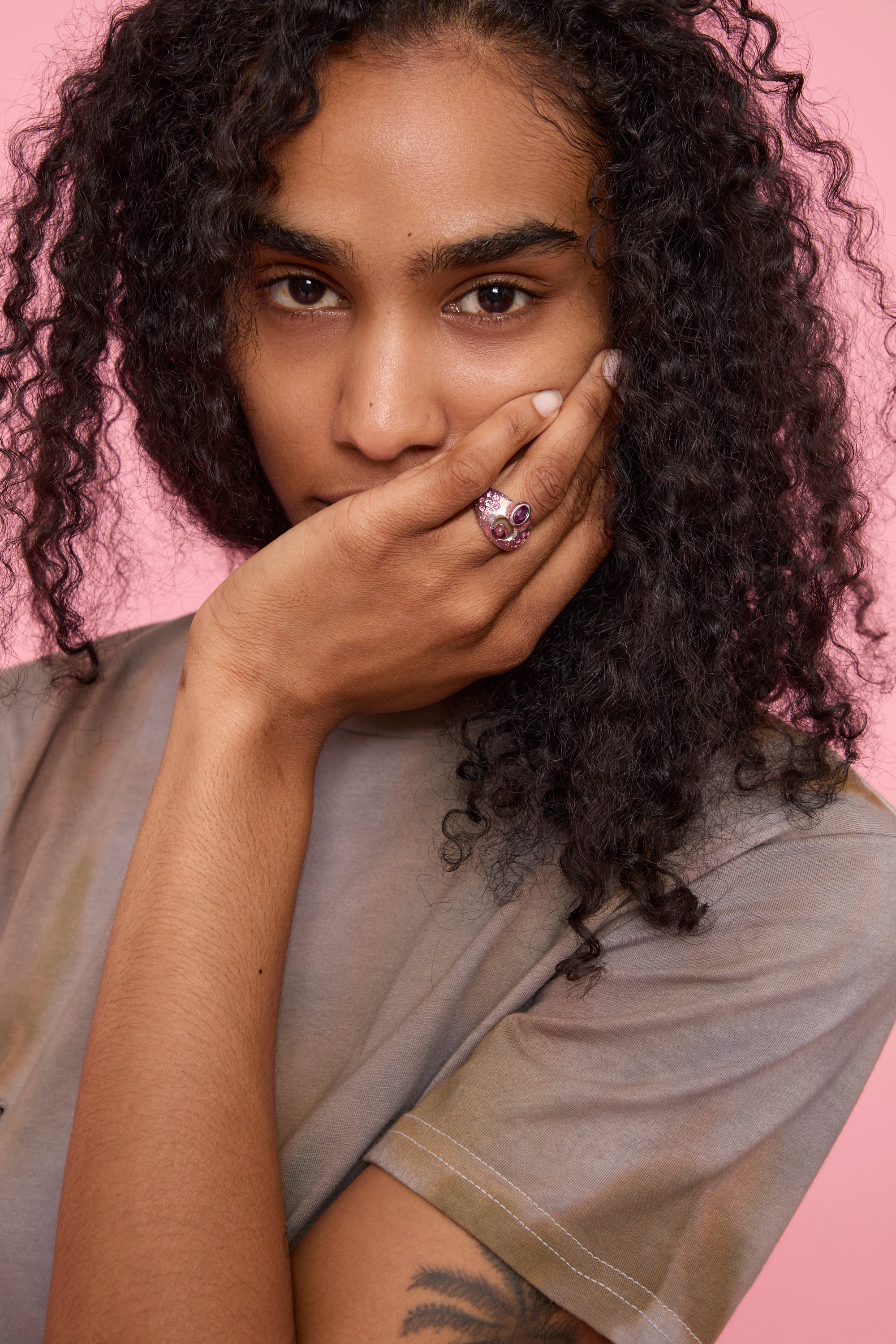 PINK METALLIC COSMIC RING - Image 4