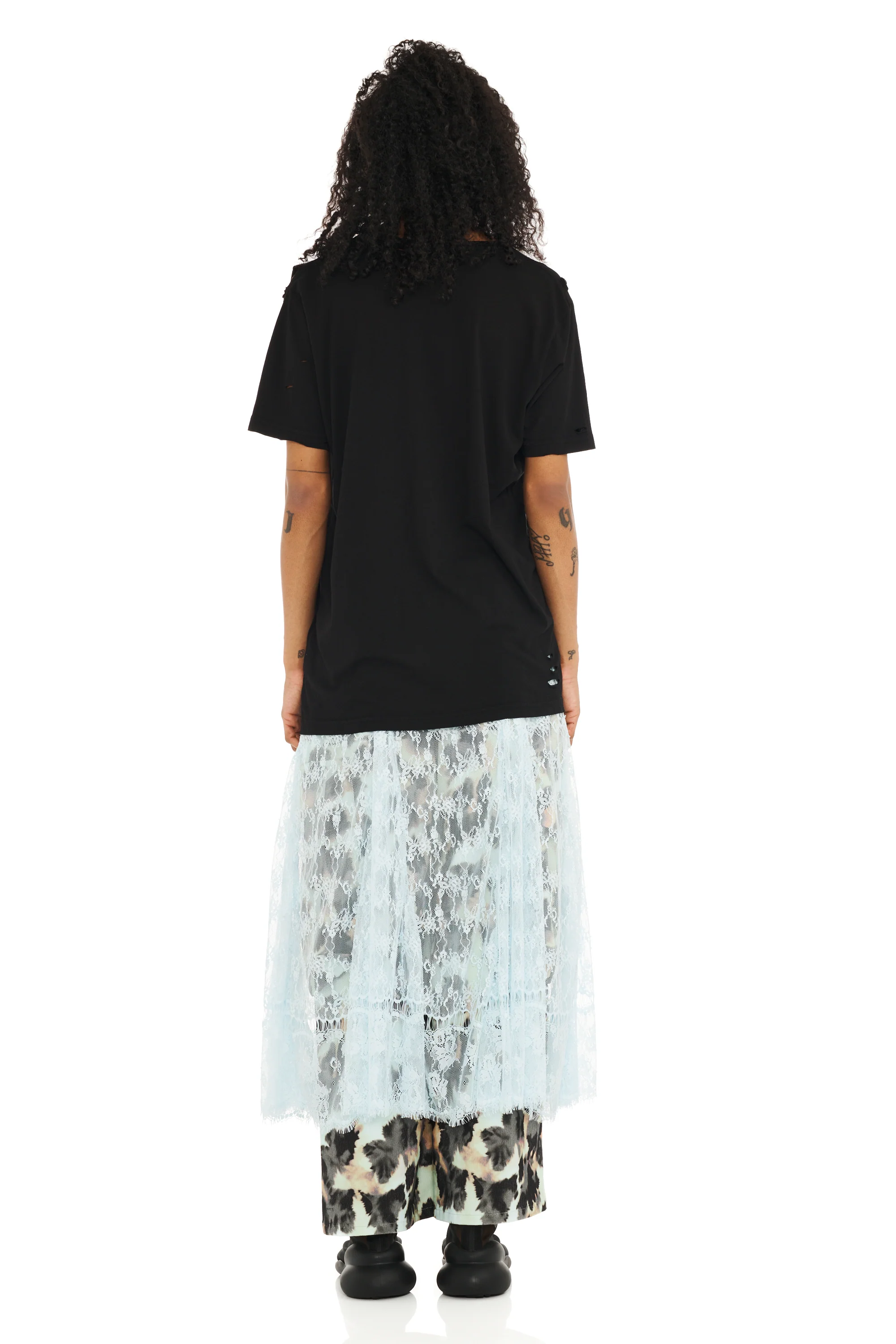 BLACK REMNANT FLOWER TEE - Image 4