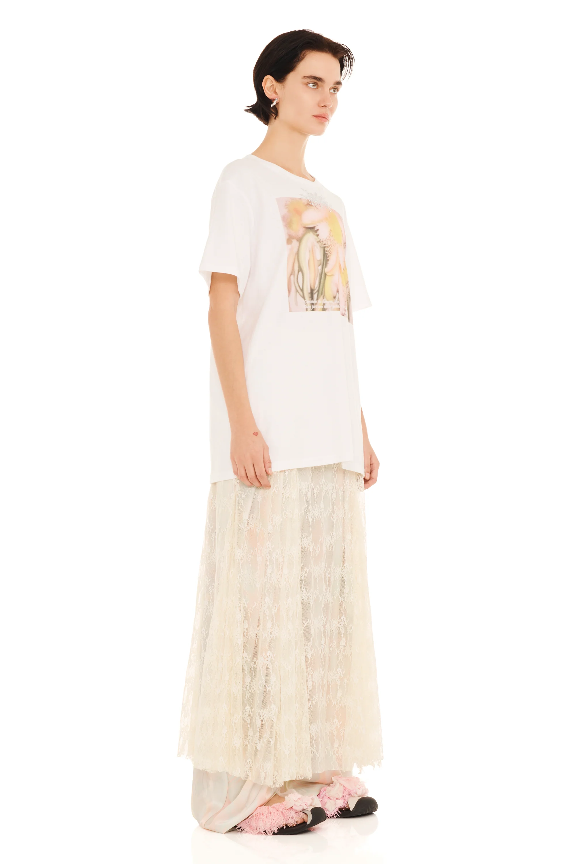 RHINESTONE FLOWER PETAL GRAPHIC TEE - Image 3