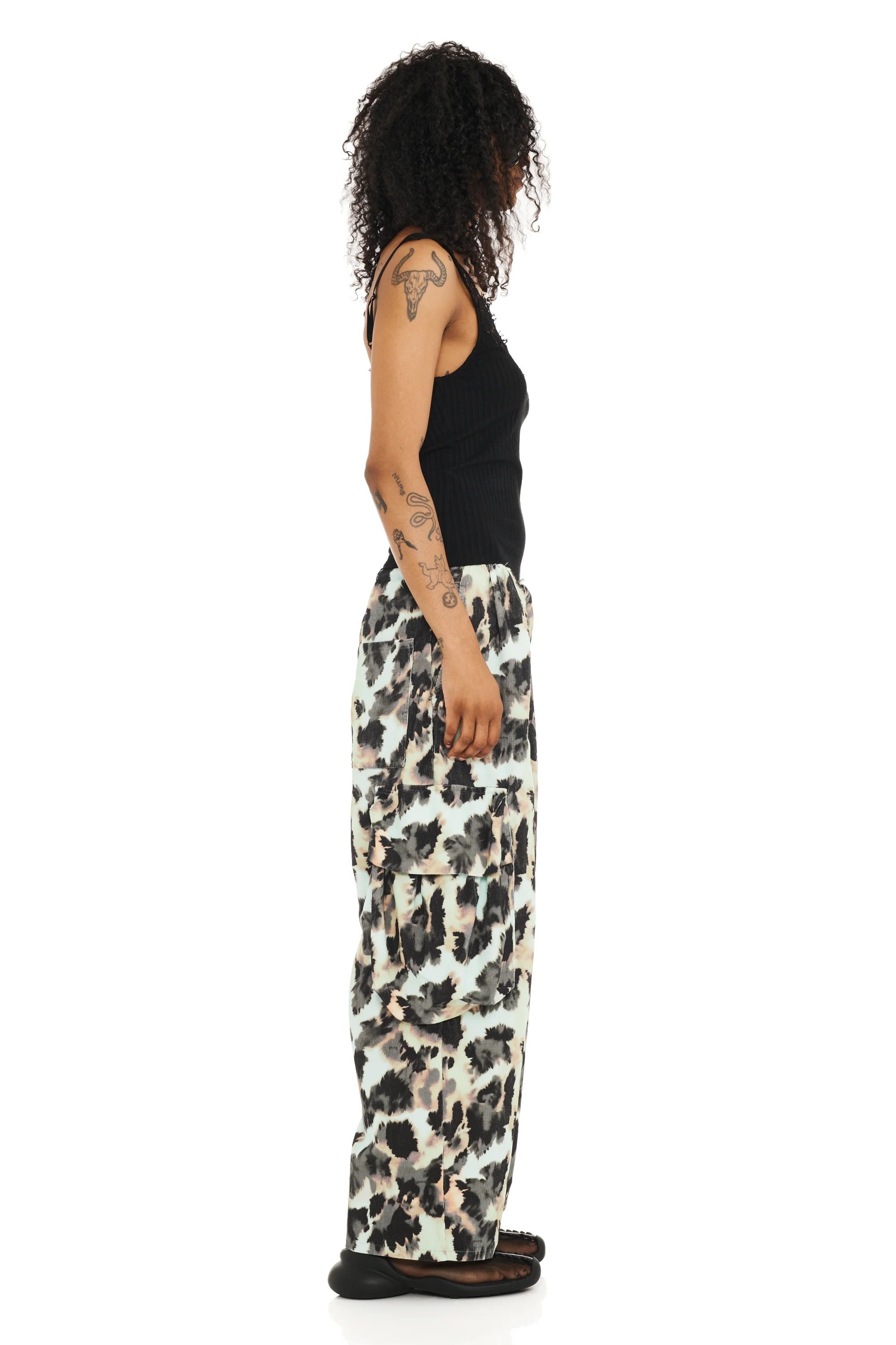 SNOW LEOPARD PLEATED CARGO PANT - Image 3