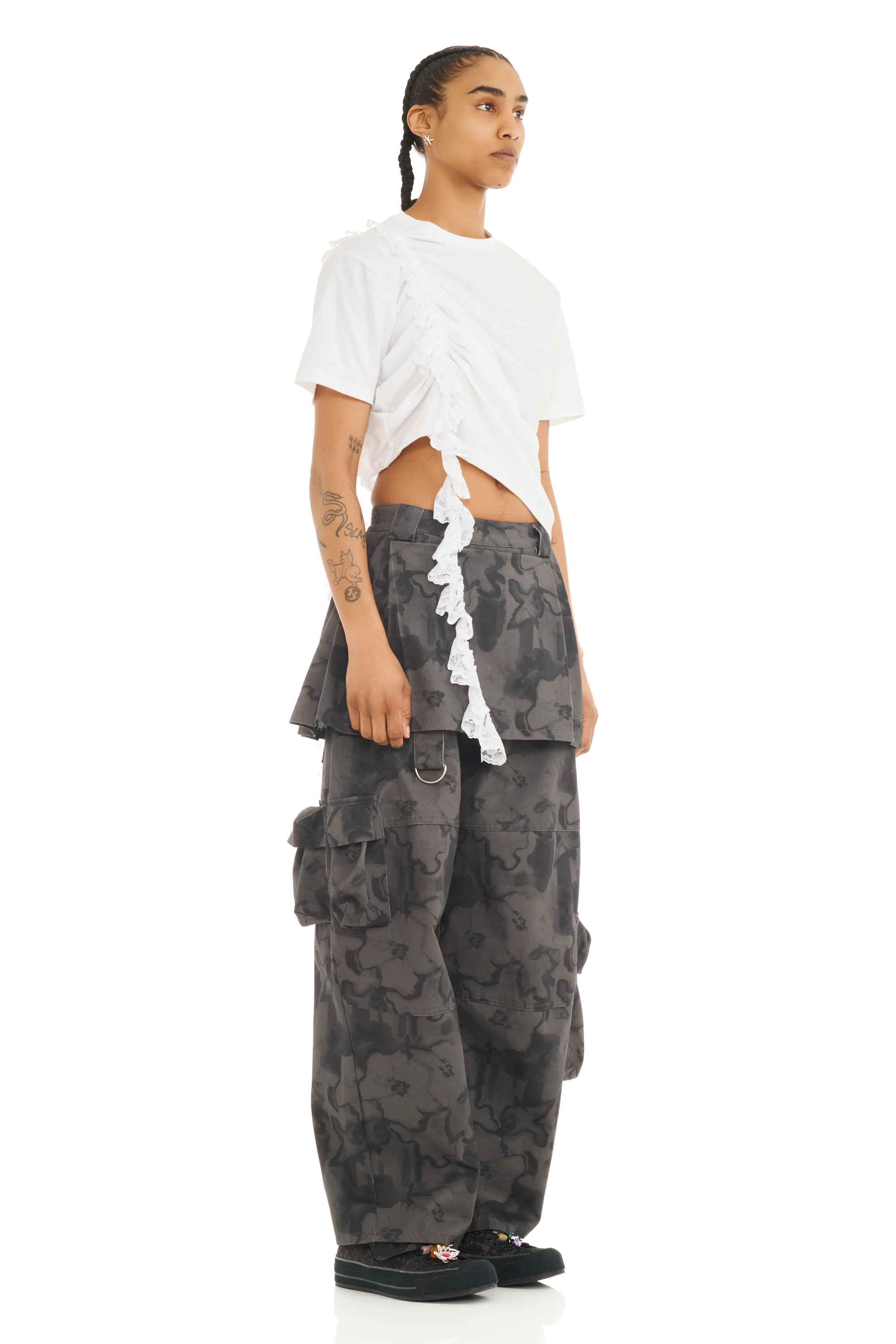 WHITE LACE AMARYLLIS DUO TEE - Image 2